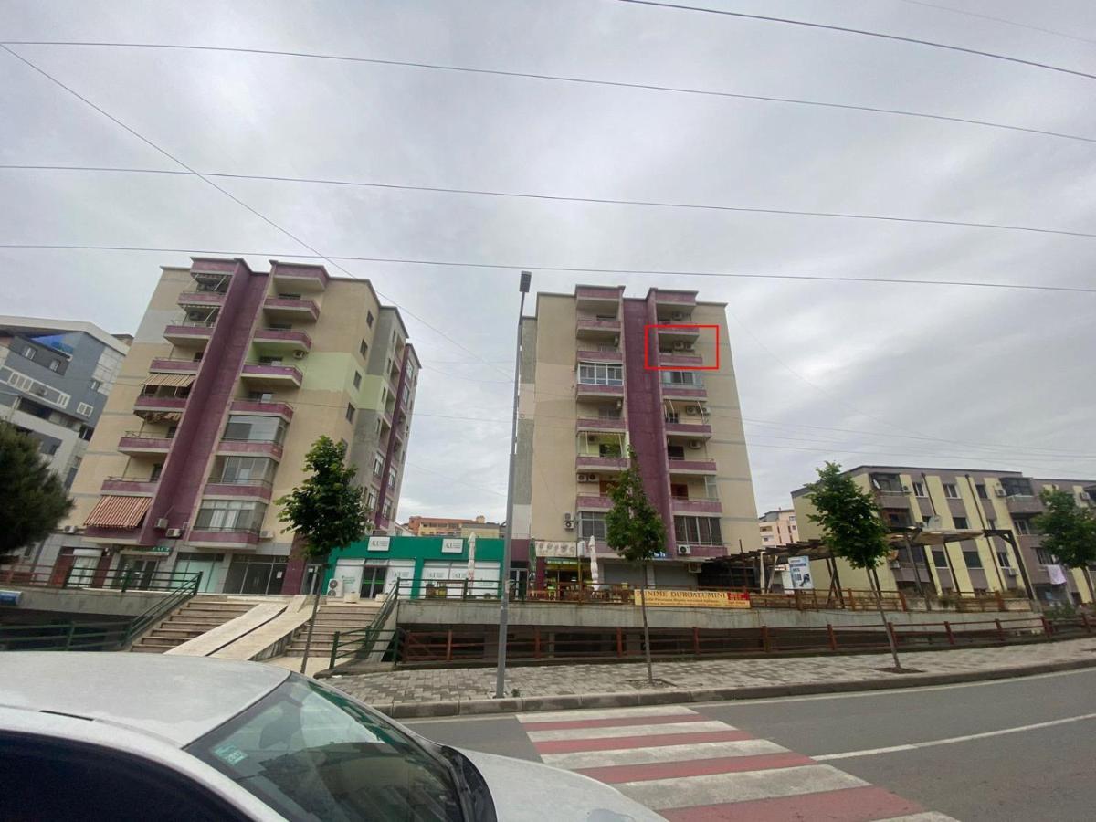 Cloud8 Apt With Castle View, 7Km From The Beach Lezhe Exterior photo